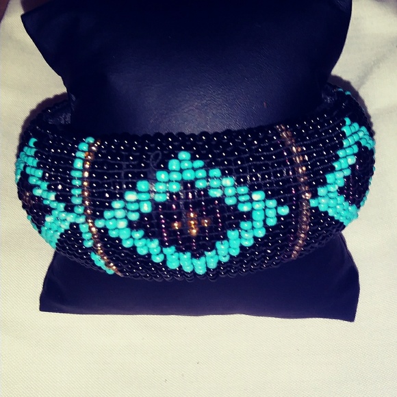 Beaded Turquoise Wood Bracelet+ Bonus 🎁 - Picture 2 of 3